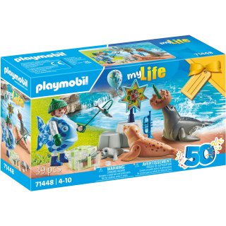 Playmobil My Life 71448 Karmienie zwierząt